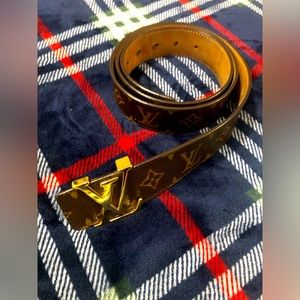 Men’s Louis Vuitton Belt sold!!!!!!